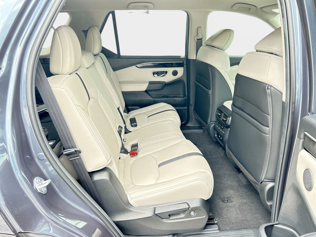 Thumbnail: 2026 Honda Pilot - 19