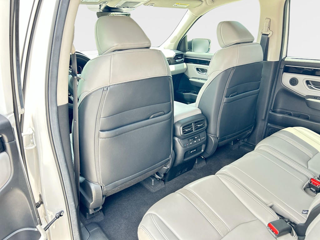 Thumbnail: 2025 Honda Pilot - 12