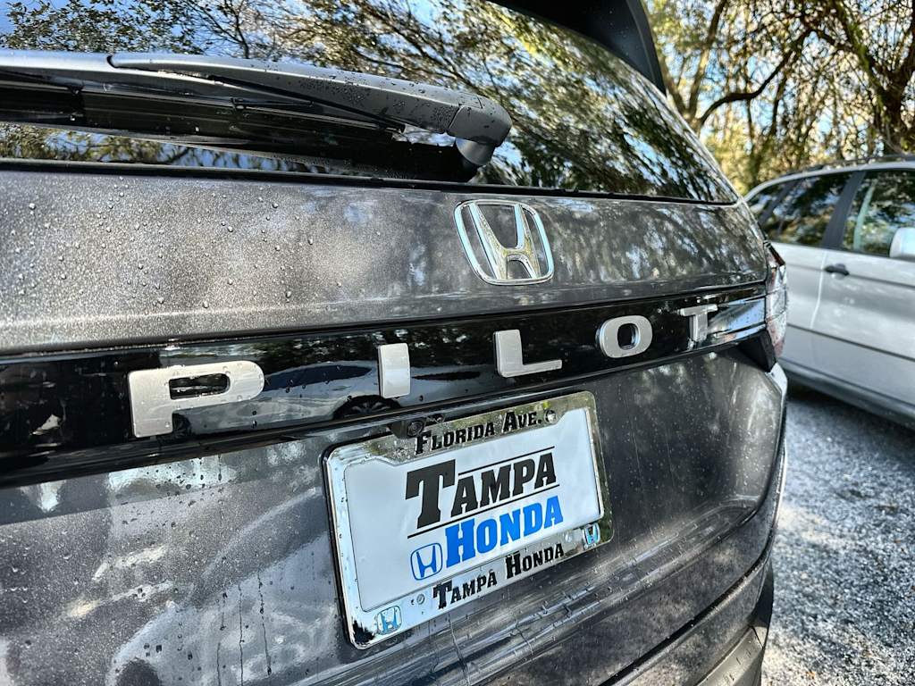 Thumbnail: 2026 Honda Pilot - 7
