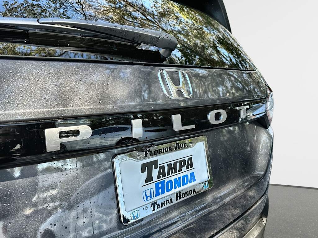 Thumbnail: 2026 Honda Pilot - 7