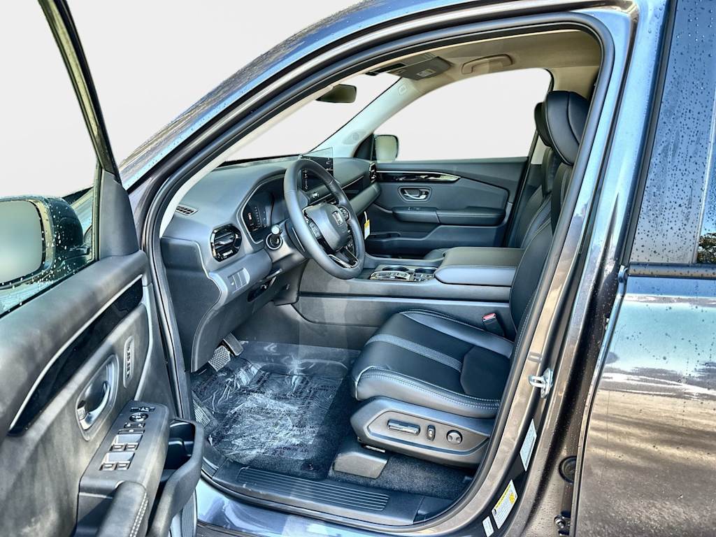 Thumbnail: 2026 Honda Pilot - 10