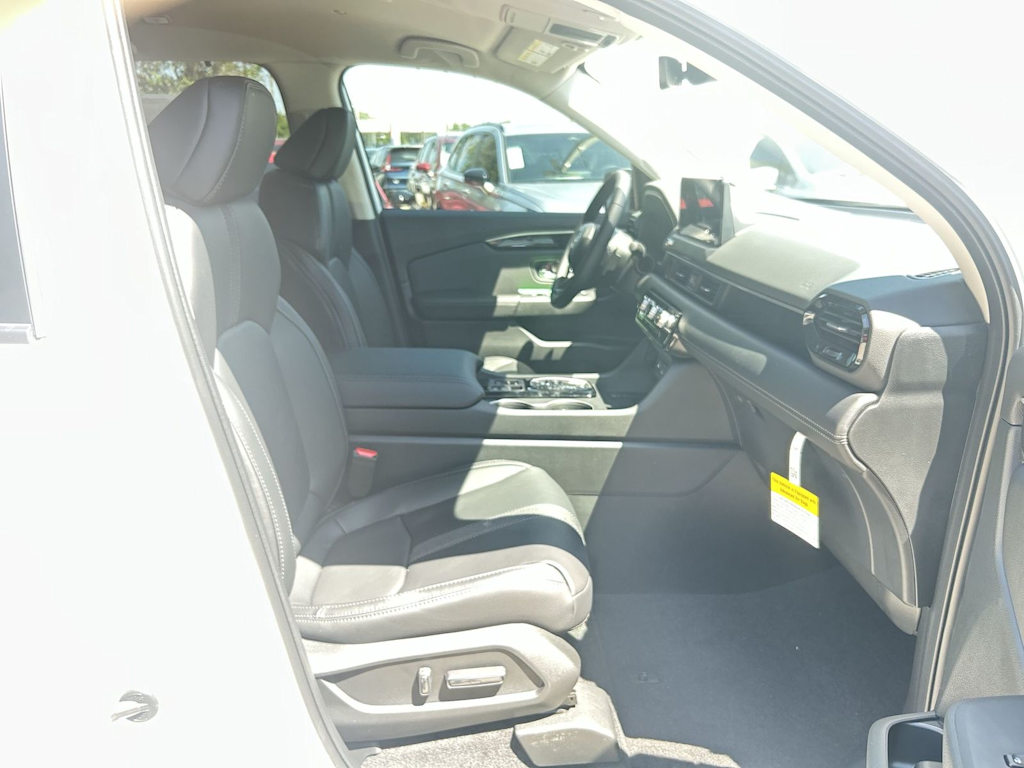Thumbnail: 2026 Honda Pilot - 11