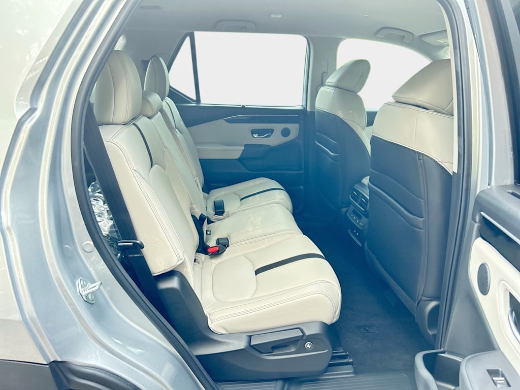 Thumbnail: 2026 Honda Pilot - 18
