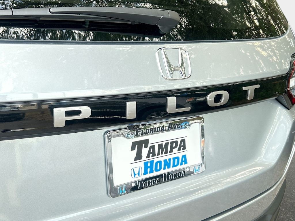 Thumbnail: 2026 Honda Pilot - 6