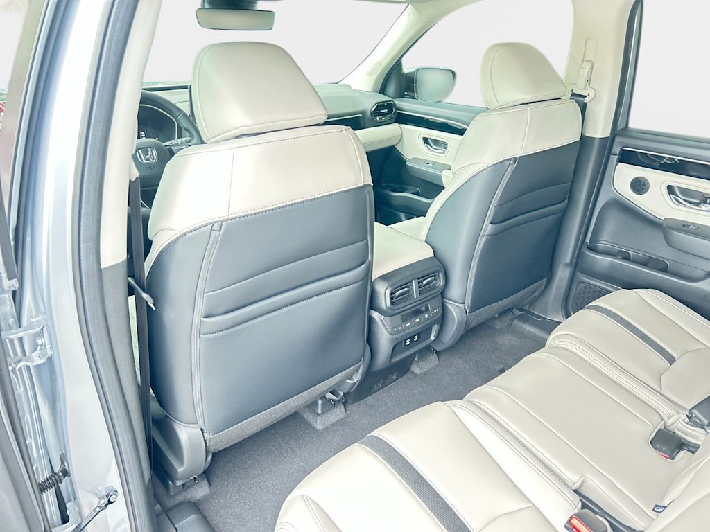 Thumbnail: 2026 Honda Pilot - 11