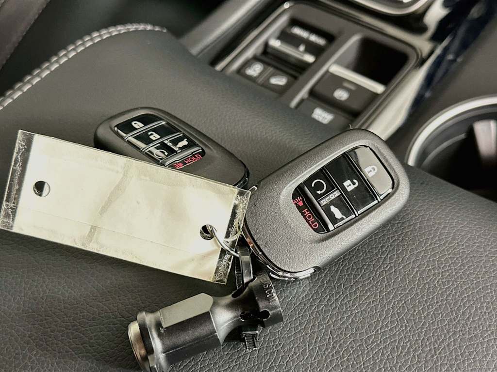 Thumbnail: 2026 Honda Pilot - 7