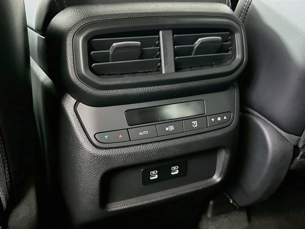 Thumbnail: 2026 Honda Pilot - 22