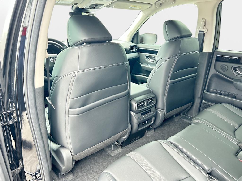 Thumbnail: 2026 Honda Pilot - 11