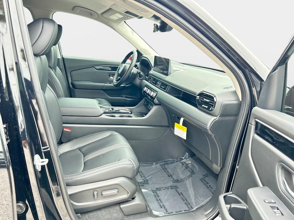 Thumbnail: 2026 Honda Pilot - 19