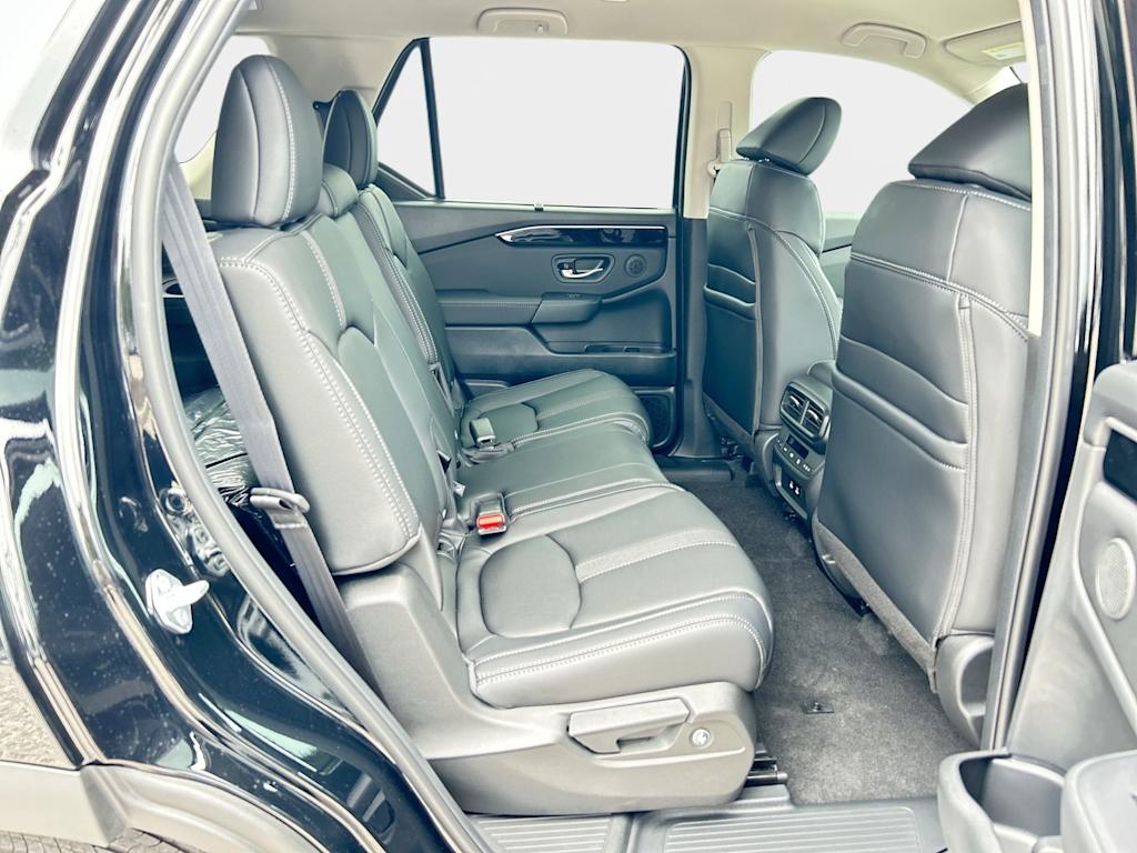 Thumbnail: 2026 Honda Pilot - 18