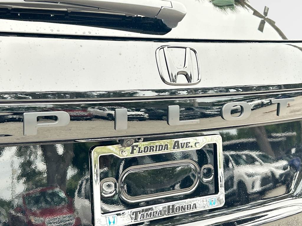 Thumbnail: 2026 Honda Pilot - 7
