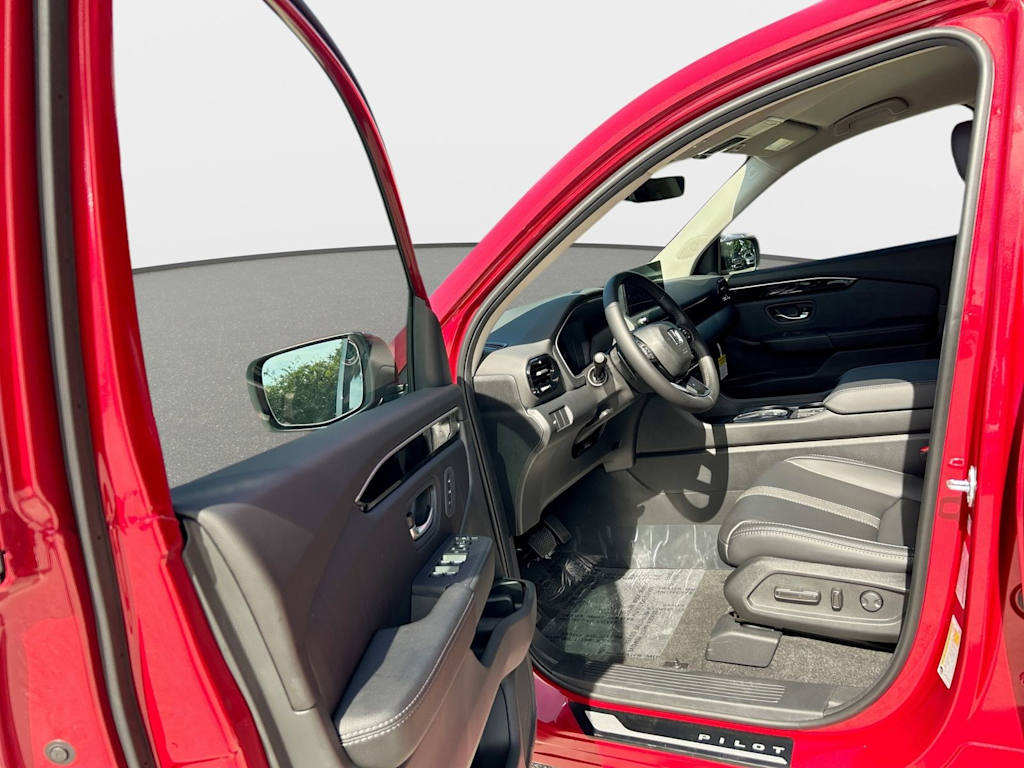 Thumbnail: 2026 Honda Pilot - 18
