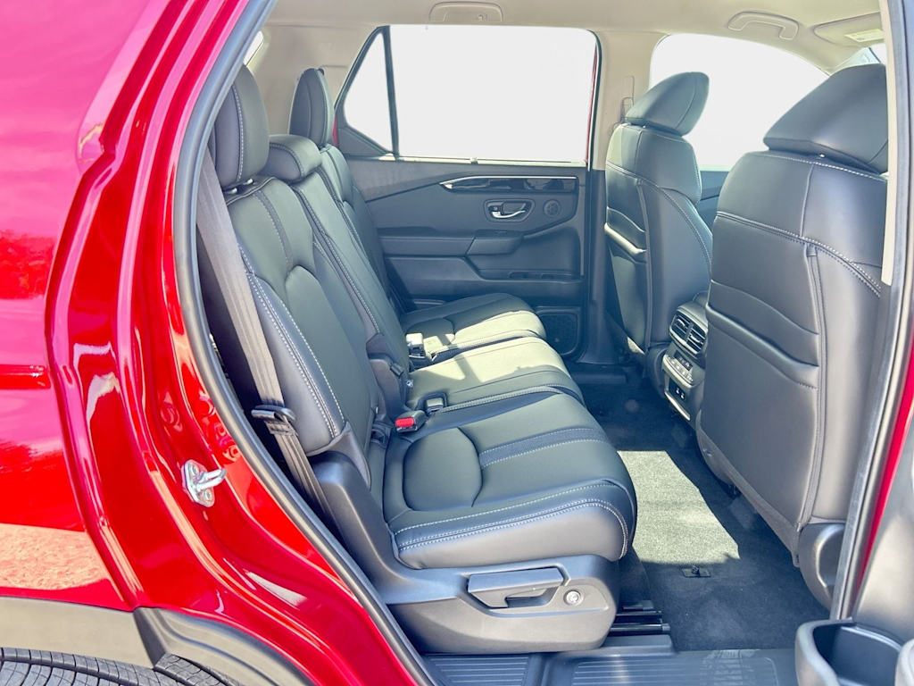 Thumbnail: 2026 Honda Pilot - 19