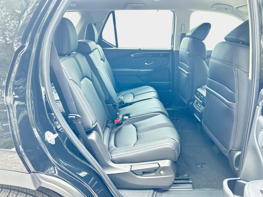 Thumbnail: 2026 Honda Pilot - 18