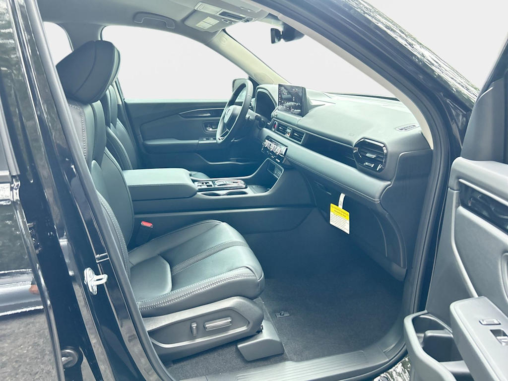 Thumbnail: 2026 Honda Pilot - 9