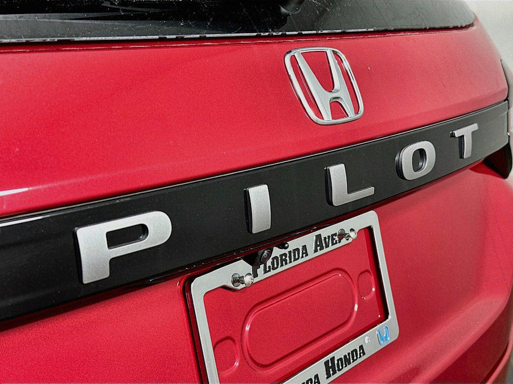 Thumbnail: 2026 Honda Pilot - 20