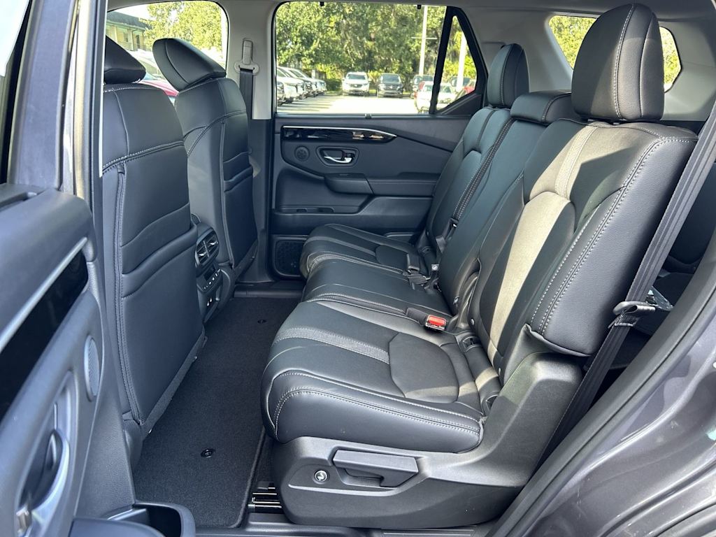 Thumbnail: 2026 Honda Pilot - 19