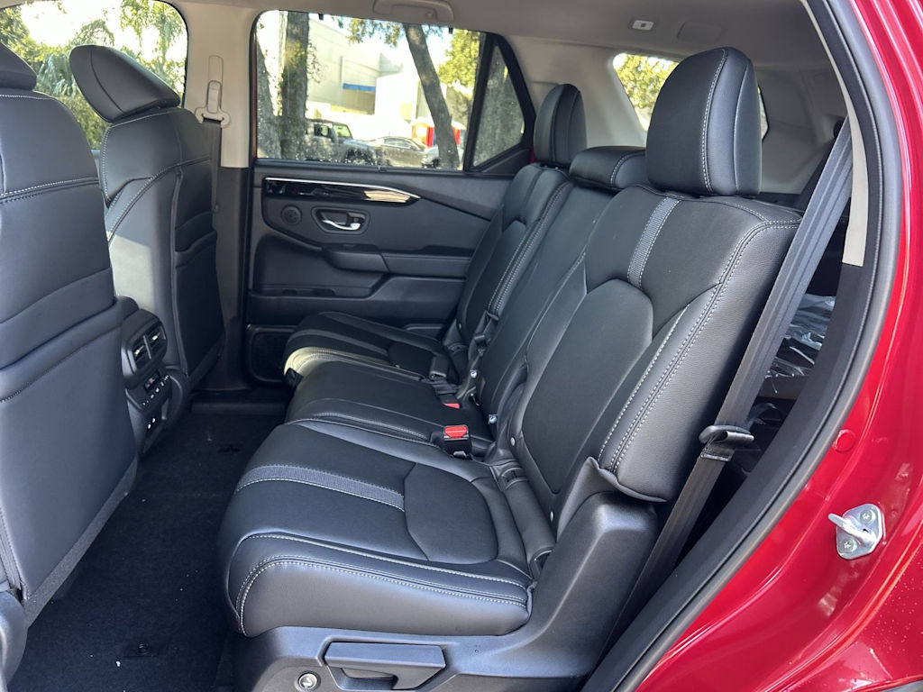 Thumbnail: 2026 Honda Pilot - 19