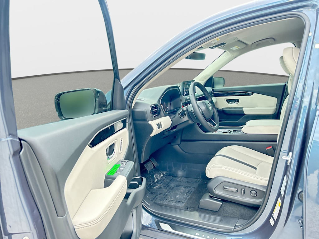 Thumbnail: 2026 Honda Pilot - 18