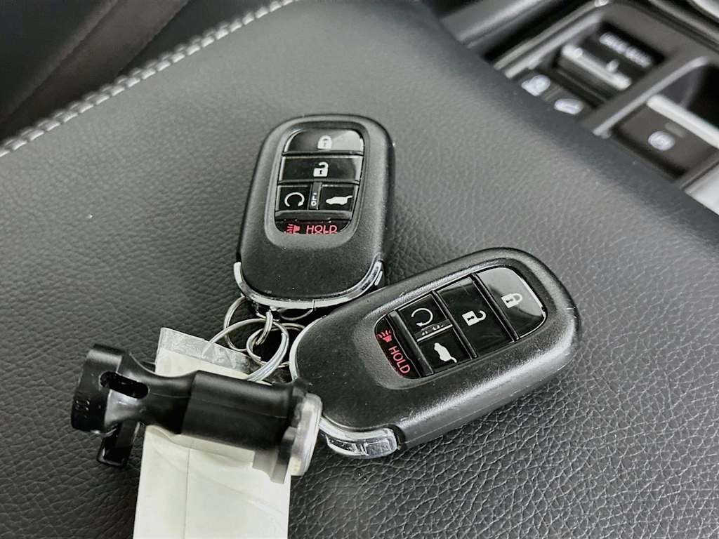 Thumbnail: 2023 Honda Pilot - 19