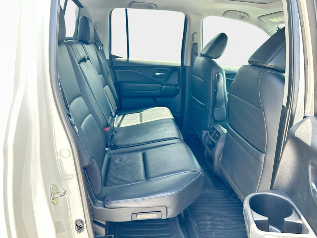 Thumbnail: 2019 Honda Ridgeline - 18