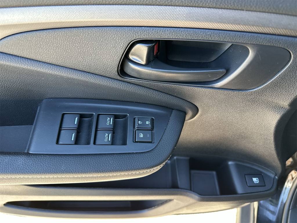 Thumbnail: 2025 Honda Ridgeline - 16