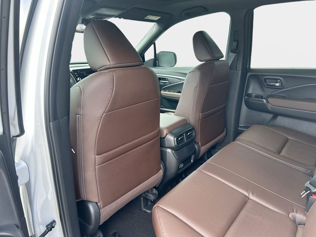 Thumbnail: 2026 Honda Ridgeline - 10