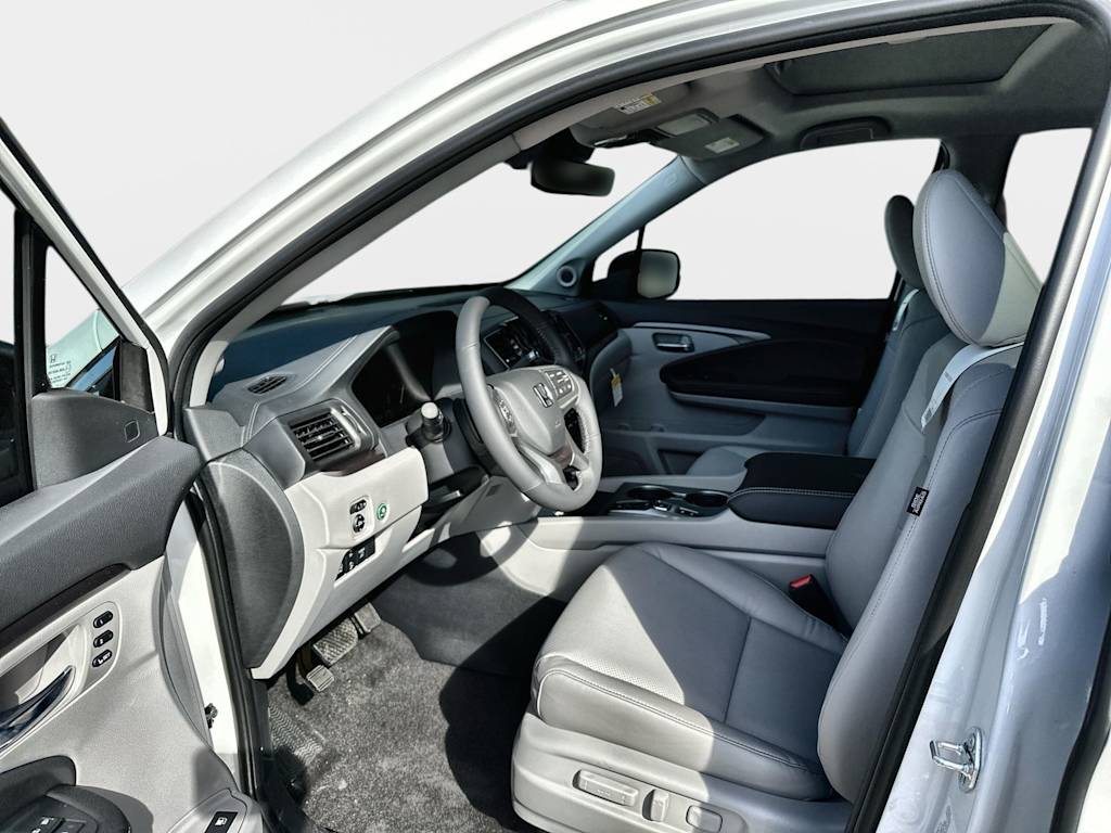 Thumbnail: 2026 Honda Ridgeline - 8