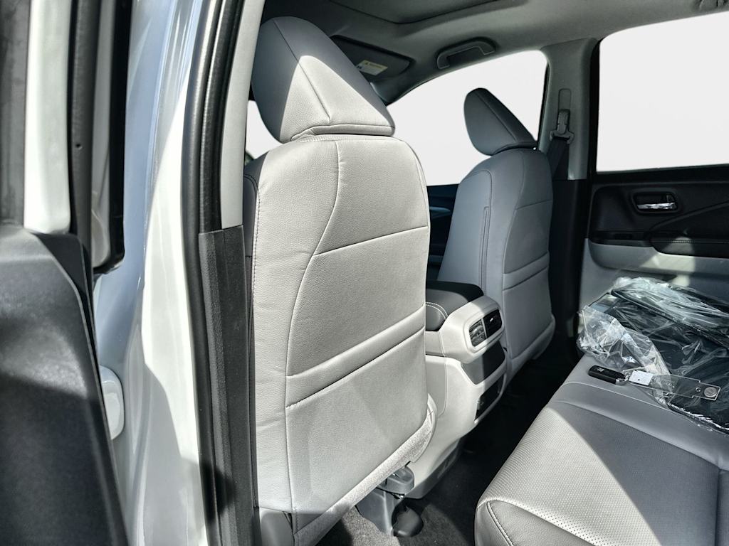 Thumbnail: 2026 Honda Ridgeline - 10