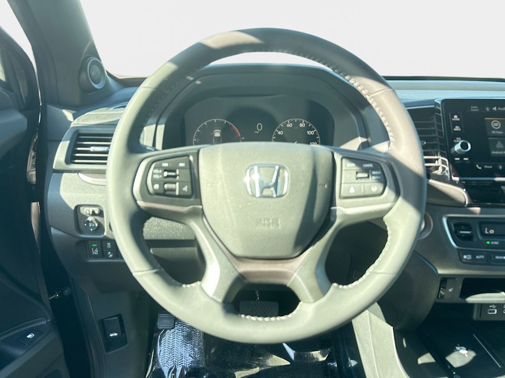 Thumbnail: 2026 Honda Ridgeline - 9