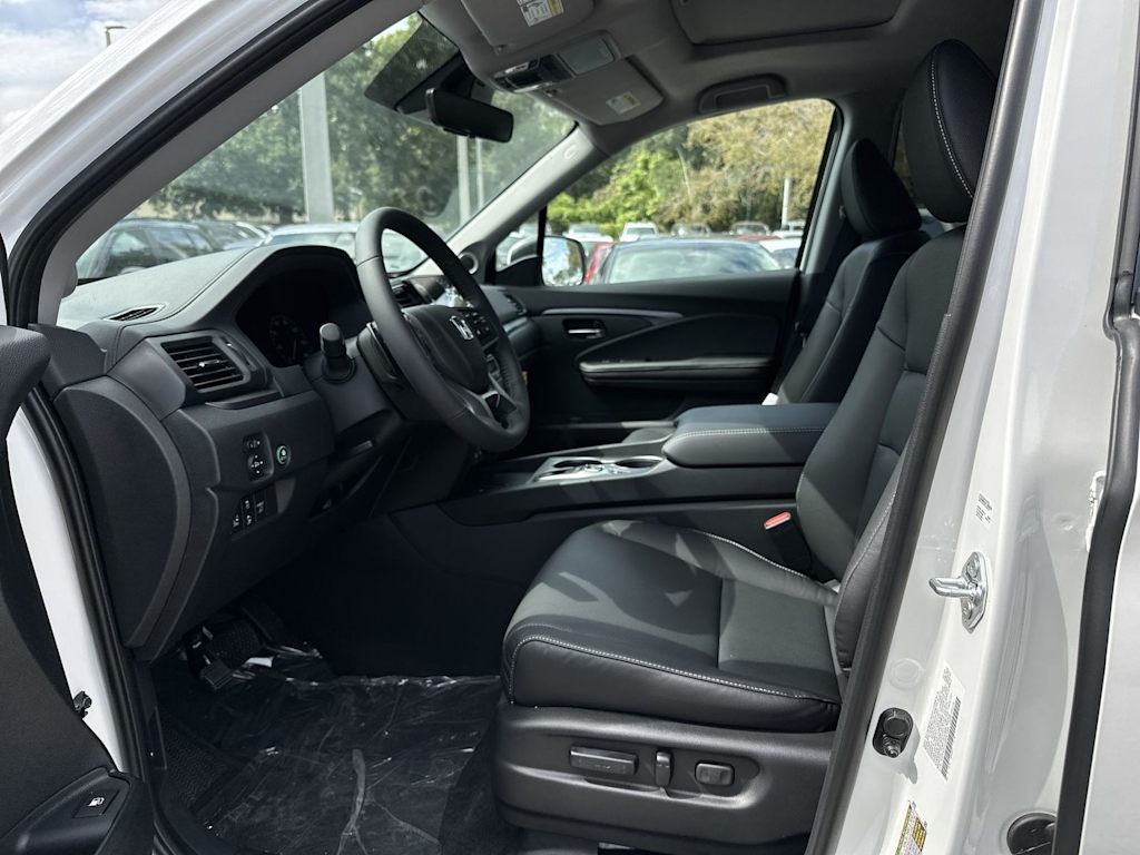 Thumbnail: 2026 Honda Ridgeline - 8