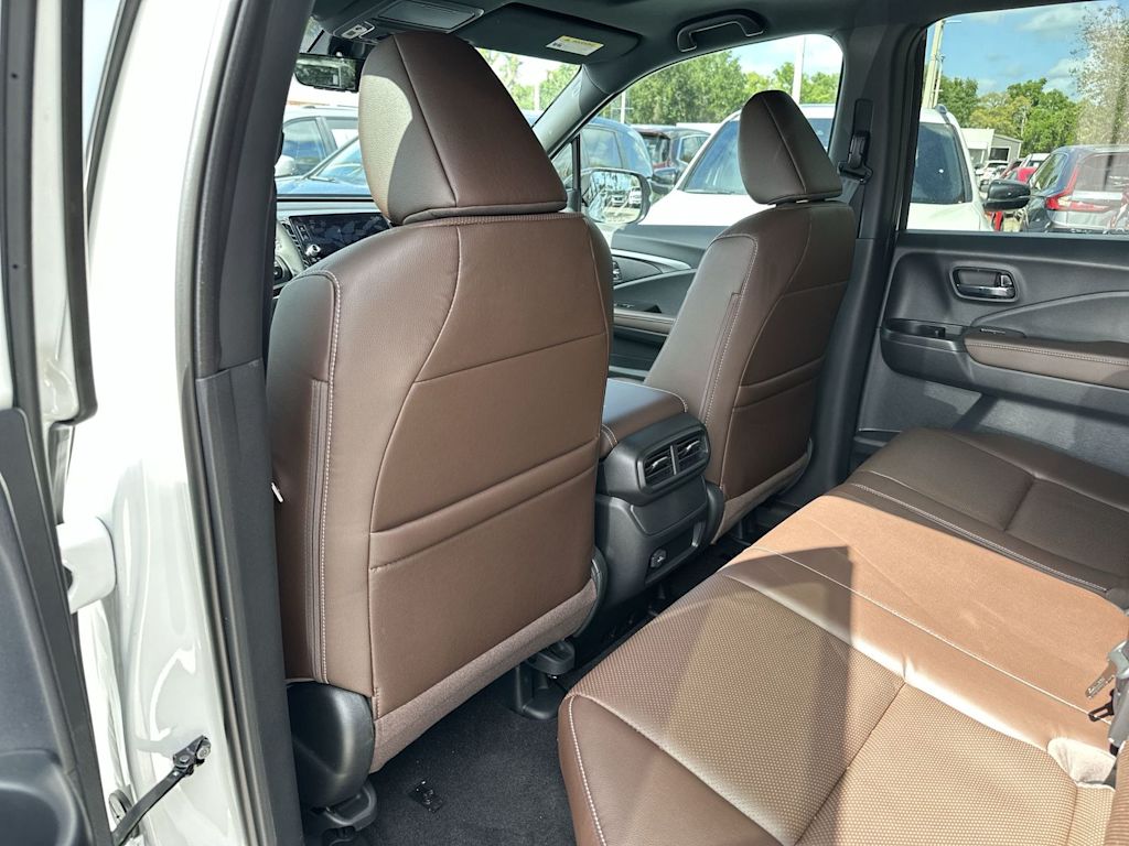 Thumbnail: 2026 Honda Ridgeline - 10
