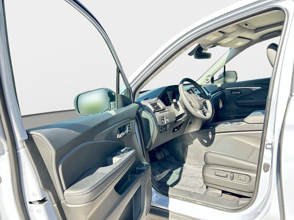 Thumbnail: 2026 Honda Ridgeline - 18