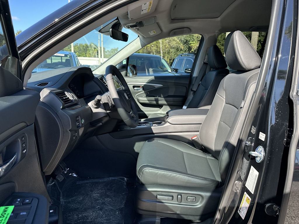 Thumbnail: 2026 Honda Ridgeline - 8