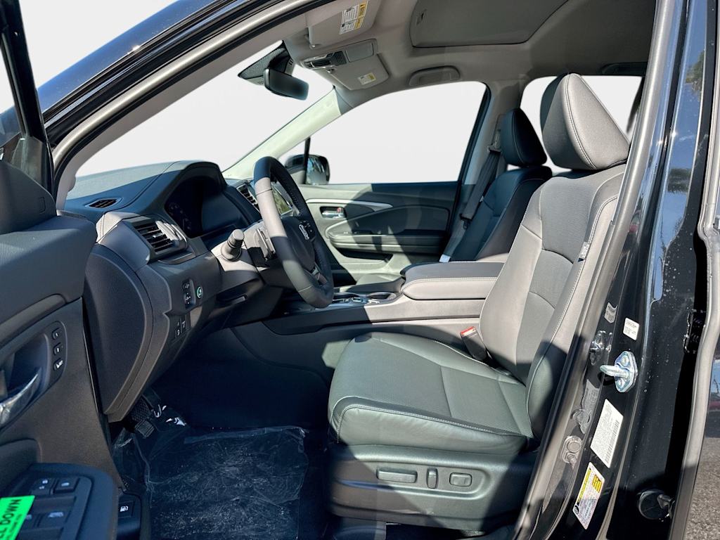 Thumbnail: 2026 Honda Ridgeline - 8