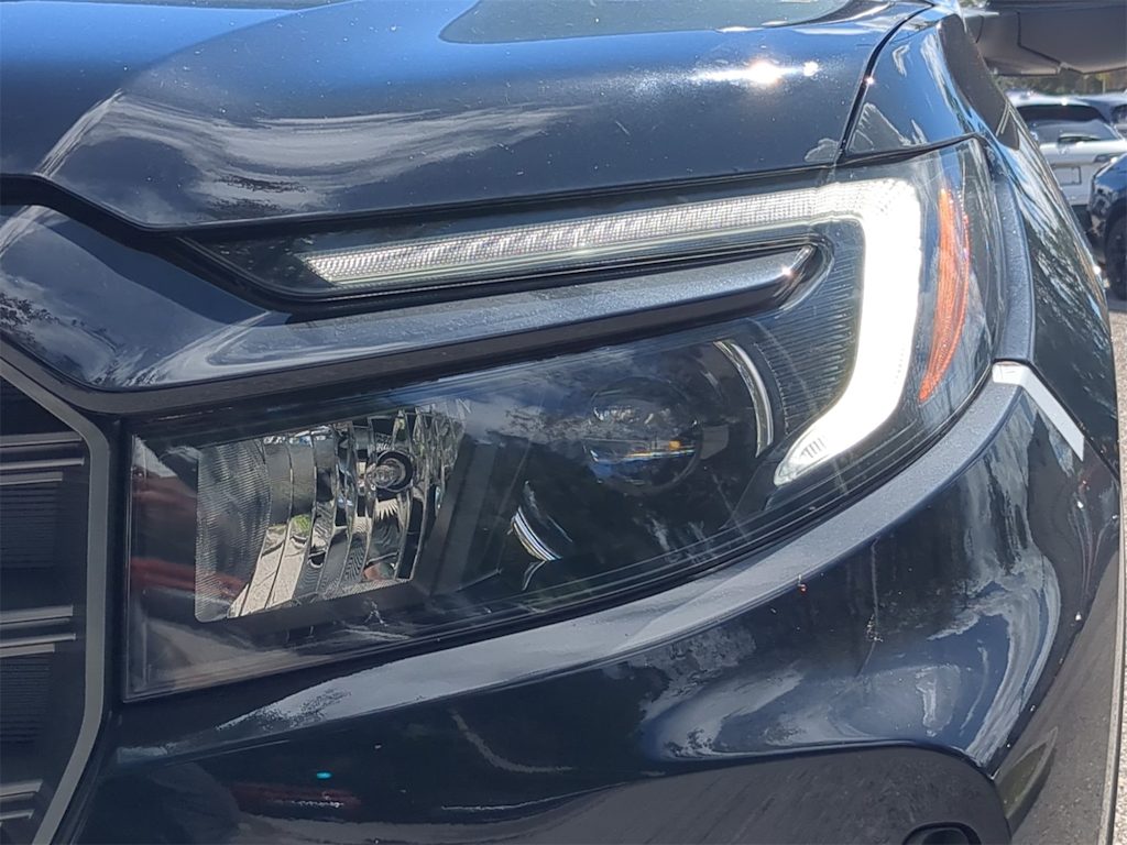 Thumbnail: 2025 Honda Ridgeline - 17