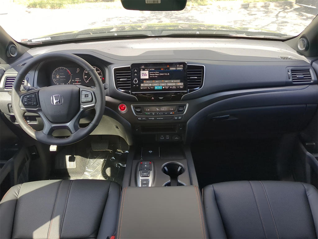 Thumbnail: 2025 Honda Ridgeline - 2