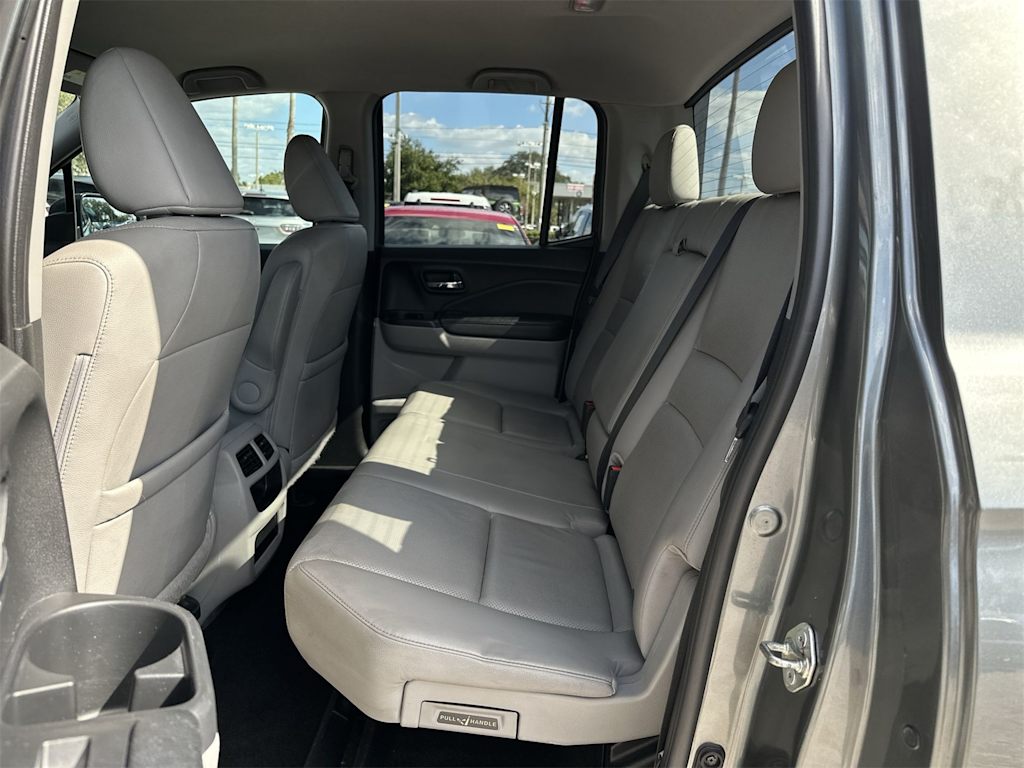 Thumbnail: 2017 Honda Ridgeline - 11