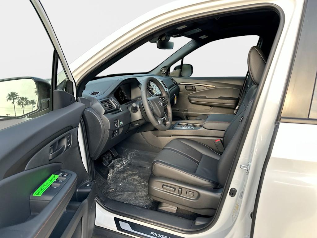 Thumbnail: 2026 Honda Ridgeline - 9