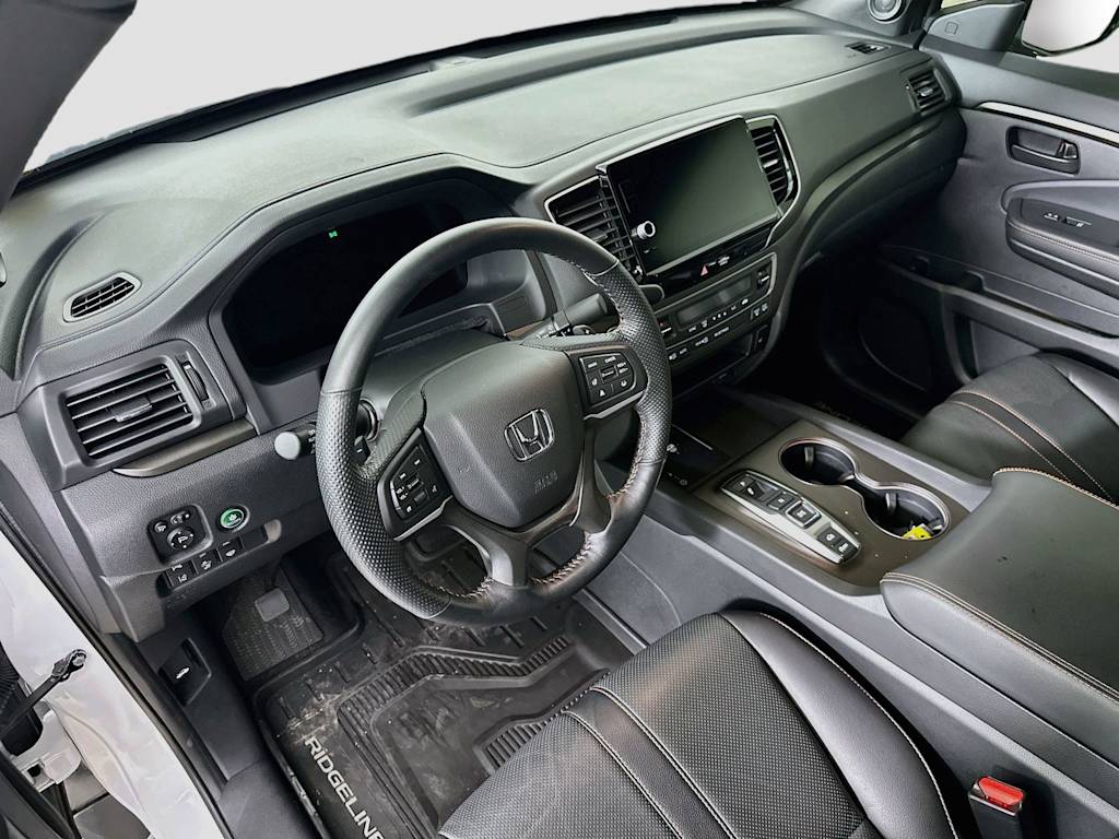 Thumbnail: 2024 Honda Ridgeline - 2