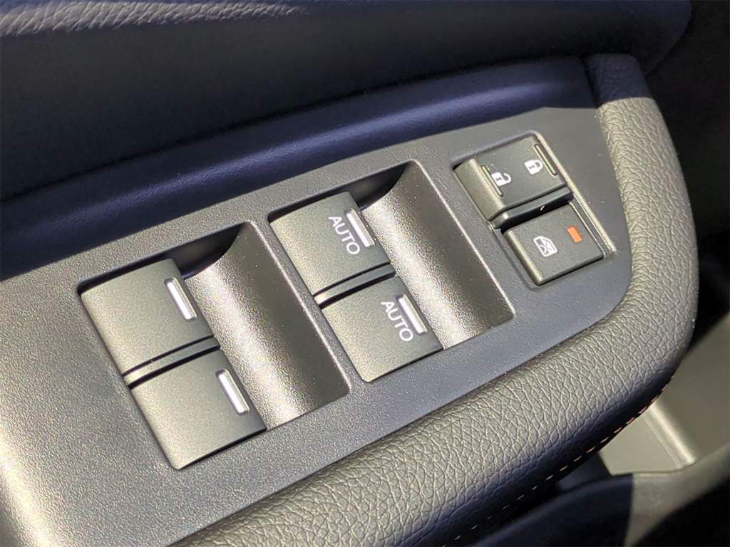 Thumbnail: 2025 Honda Ridgeline - 25