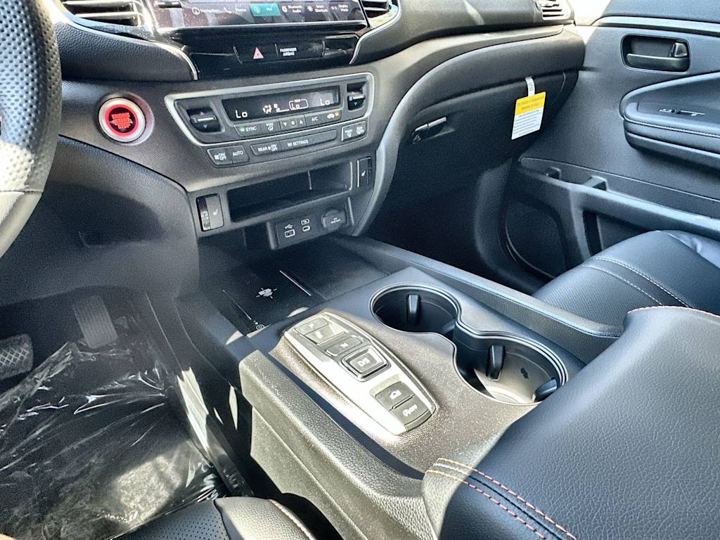 Thumbnail: 2026 Honda Ridgeline - 14