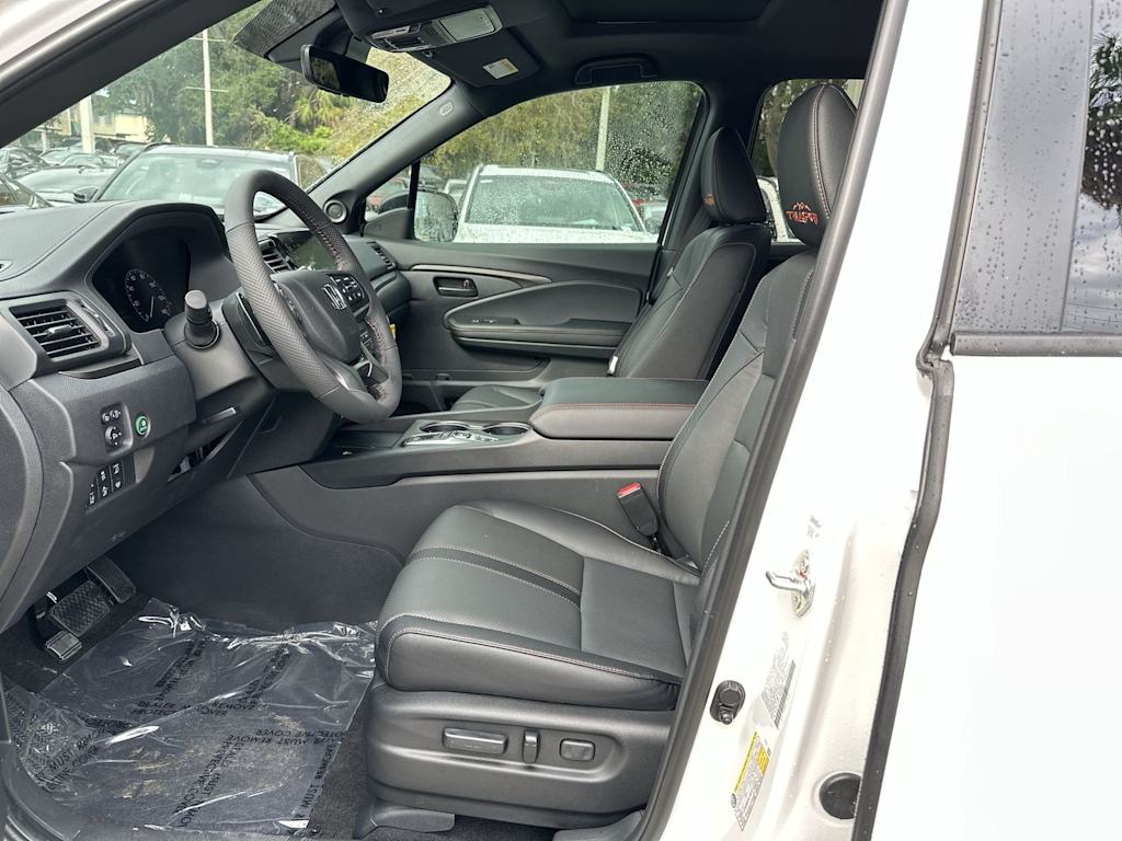 Thumbnail: 2026 Honda Ridgeline - 8