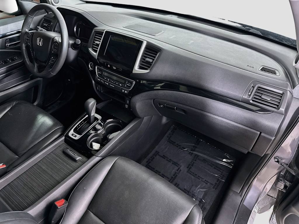 Thumbnail: 2019 Honda Ridgeline - 32