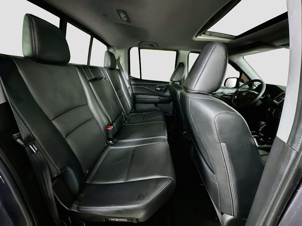Thumbnail: 2019 Honda Ridgeline - 31