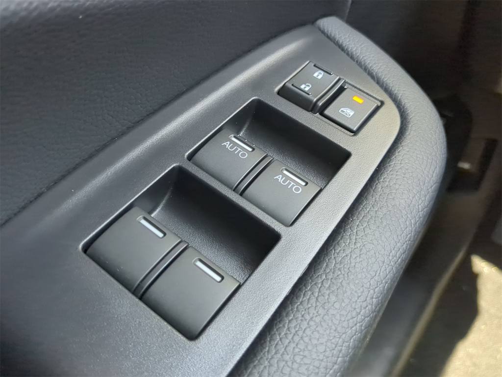 Thumbnail: 2025 Honda Ridgeline - 25