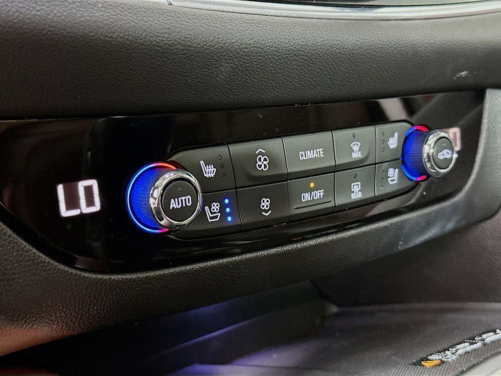 Thumbnail: 2021 Buick Enclave - 23