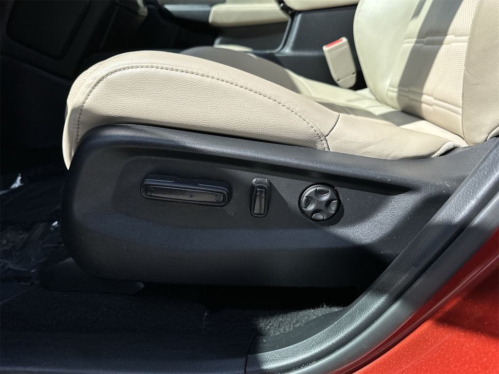 Thumbnail: 2017 Honda CR-V - 15