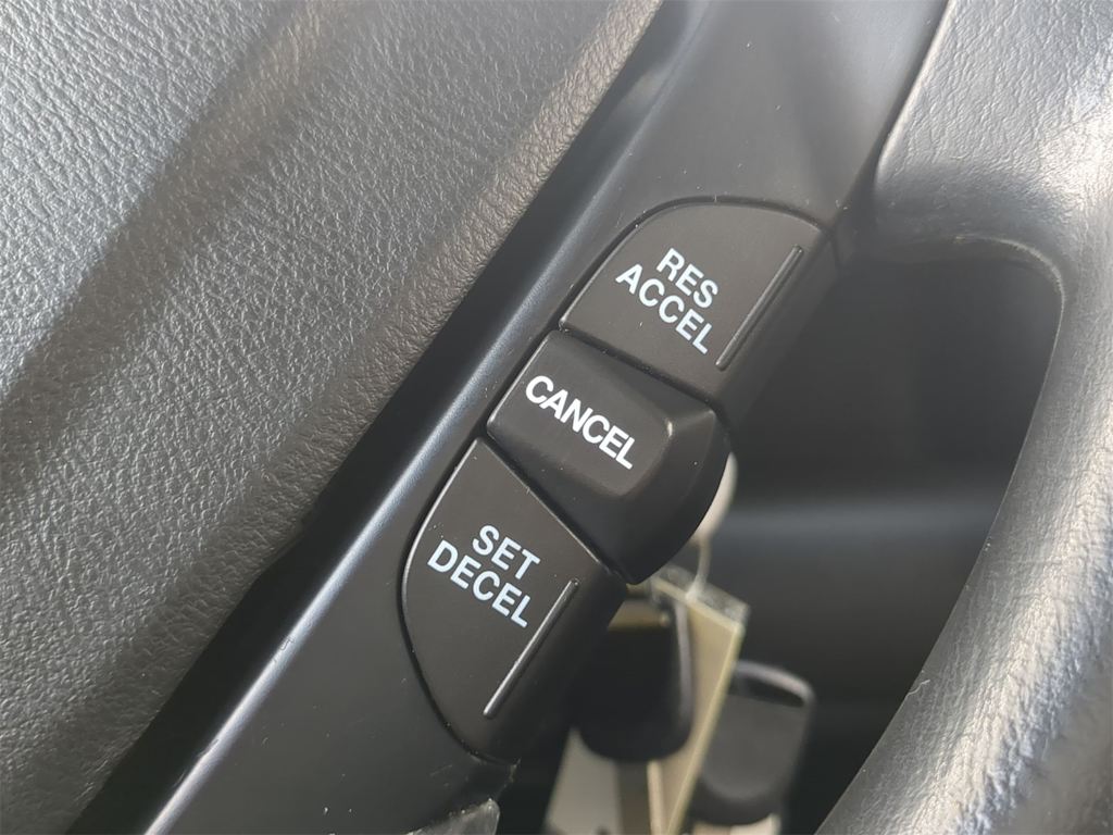 Thumbnail: 2007 Honda Element - 23