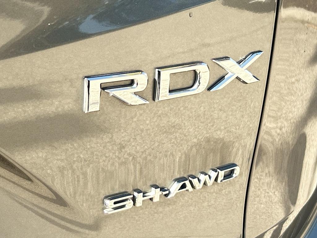 Thumbnail: 2025 Acura RDX - 6